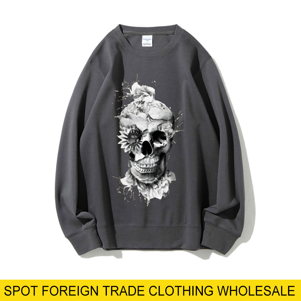 Oversized Crewneck Fleece - เสื้อสเวตเชิ้ตลายหัวกะโหลกทรงโอเวอร์ไซส์ สไตล์ลำลอง ใส่สบาย เหมาะสำหรับฤดูใบไม้ร่วง คอกลม สำหรับผู้หญิง
