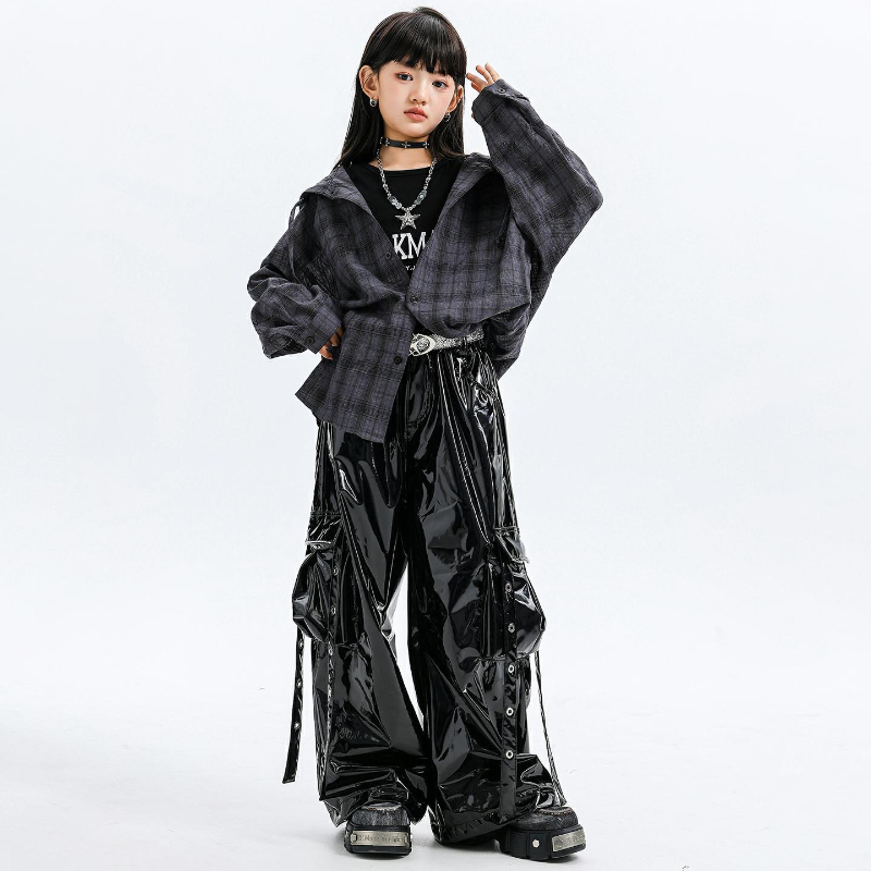 Street Fashion Outfit Girl - ชุดเต้นแจ๊สสำหรับเด็กผู้หญิง เสื้อเชิ้ตมีฮู้ดลายสก็อต กางเกงหนัง ชุดเท่ๆ สไตล์เคป๊อป แฟชั่นกลุ่ม