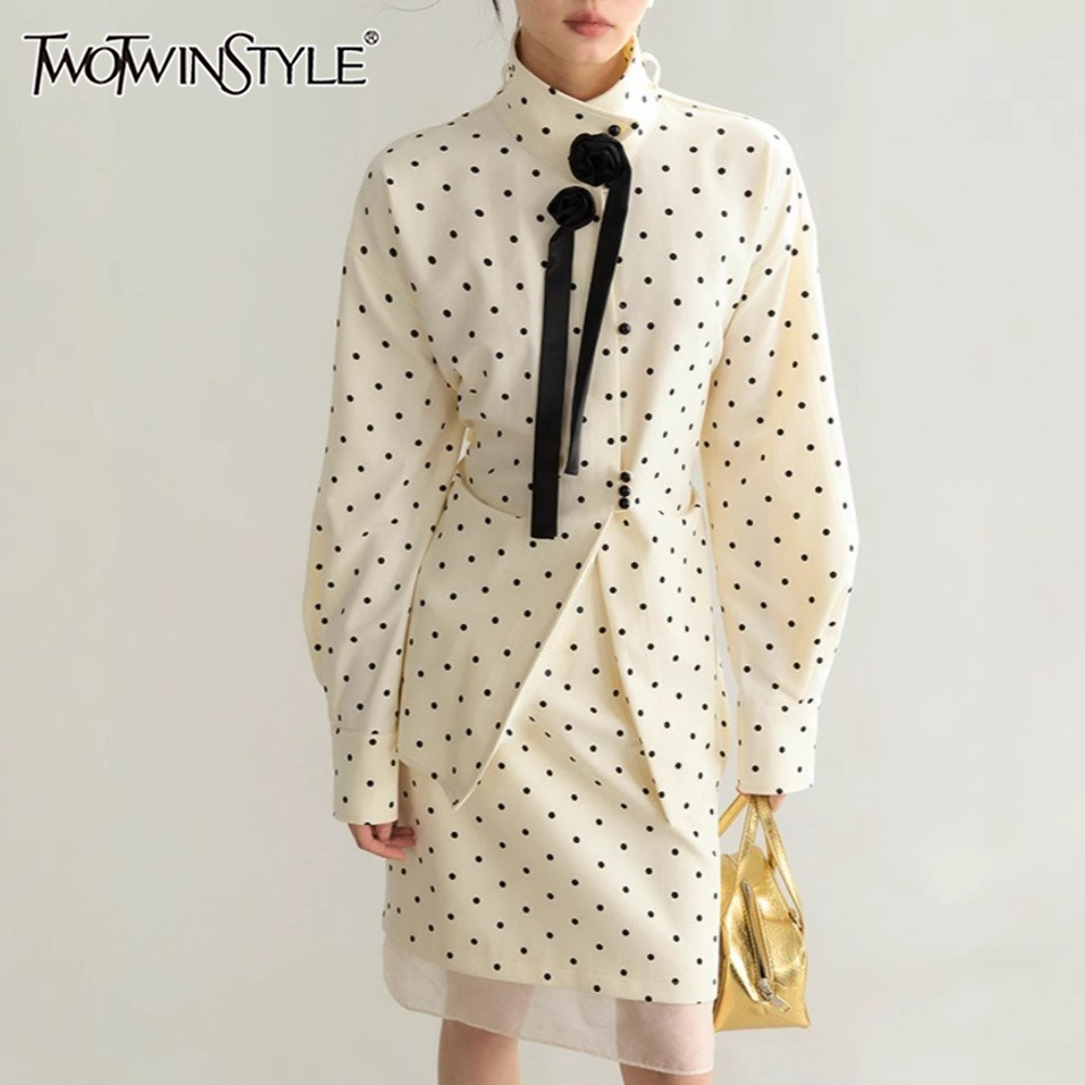 ชุดเซ็ตสองชิ้นลายจุดสีเบจ TWOT - French Street Fashion บทวิจารณ์และราคา